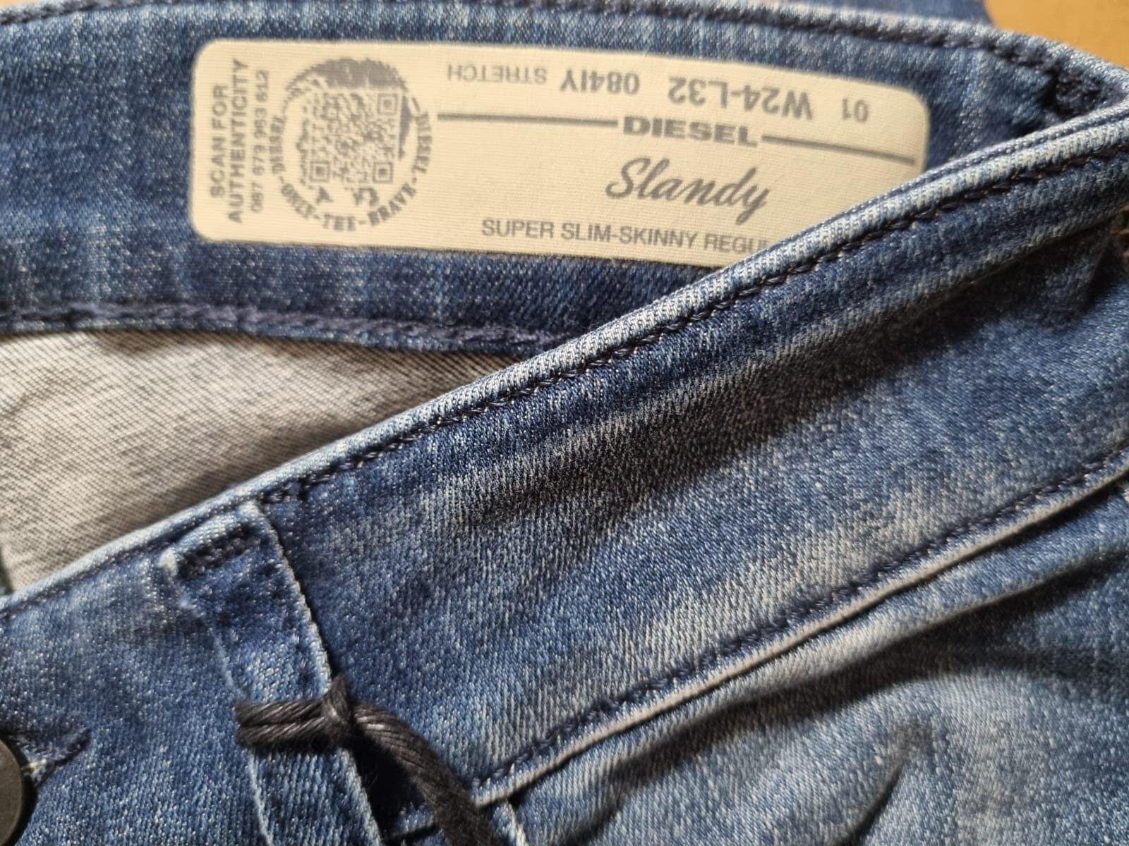 DIESEL Damen Jeans SLANDY – Super Slim Skinny Regular Waist – W24 L32 – Blau T15