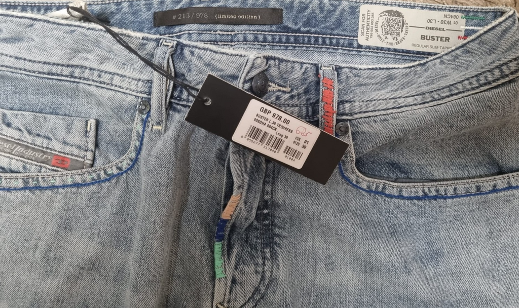 DIESEL Herren Jeans BUSTER W30 L30 Regular Slim Tapered Limited Edition Blau K4