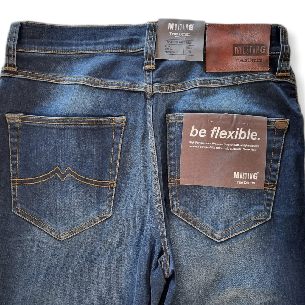 Mustang Herren Jeans Blau Tramper Tapered 1005229 5000 983 - Slim Medium W30 L32