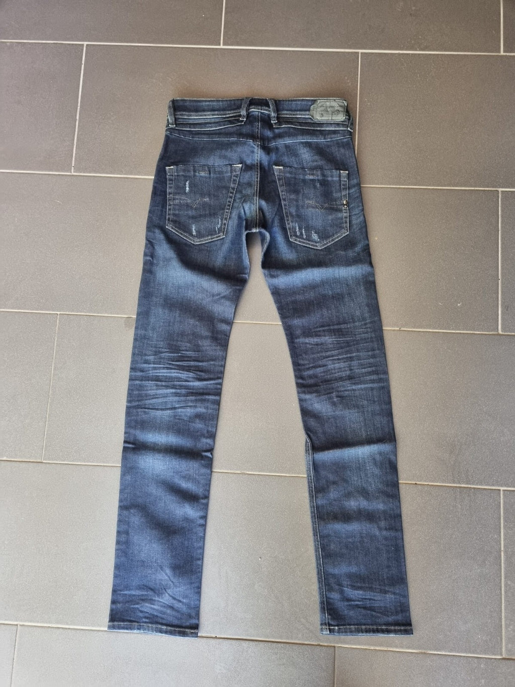 Diesel BELTHER-R Herren Jeans W28 L32 Regular Slim Tapered 00SWI1 R844T SLR7B3