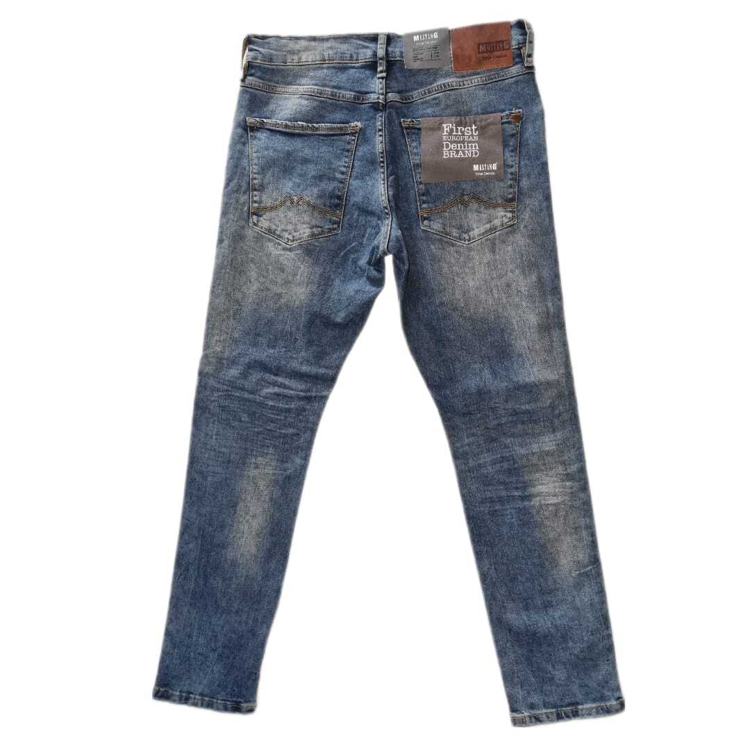 Mustang Herren Jeans Tapered Comfort High Taperes 1005647 5000 884 MR4C3