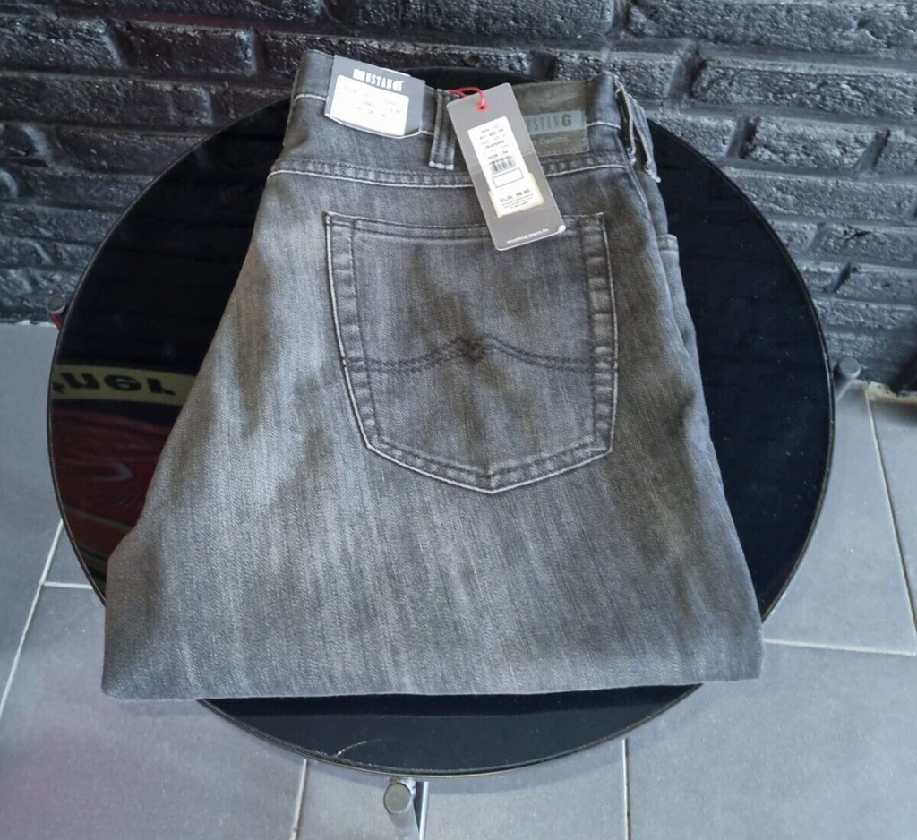 MUSTANG Herren Jeans Oklahoma Slim Fit Grau W38 L32 1004251 Staight LEG BR1E2