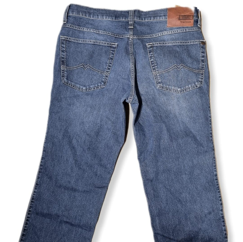 MUSTANG Herren Jeans Tramper - Slim Fit - W36 L32 Blau mit kleinem Fehler BR2E1