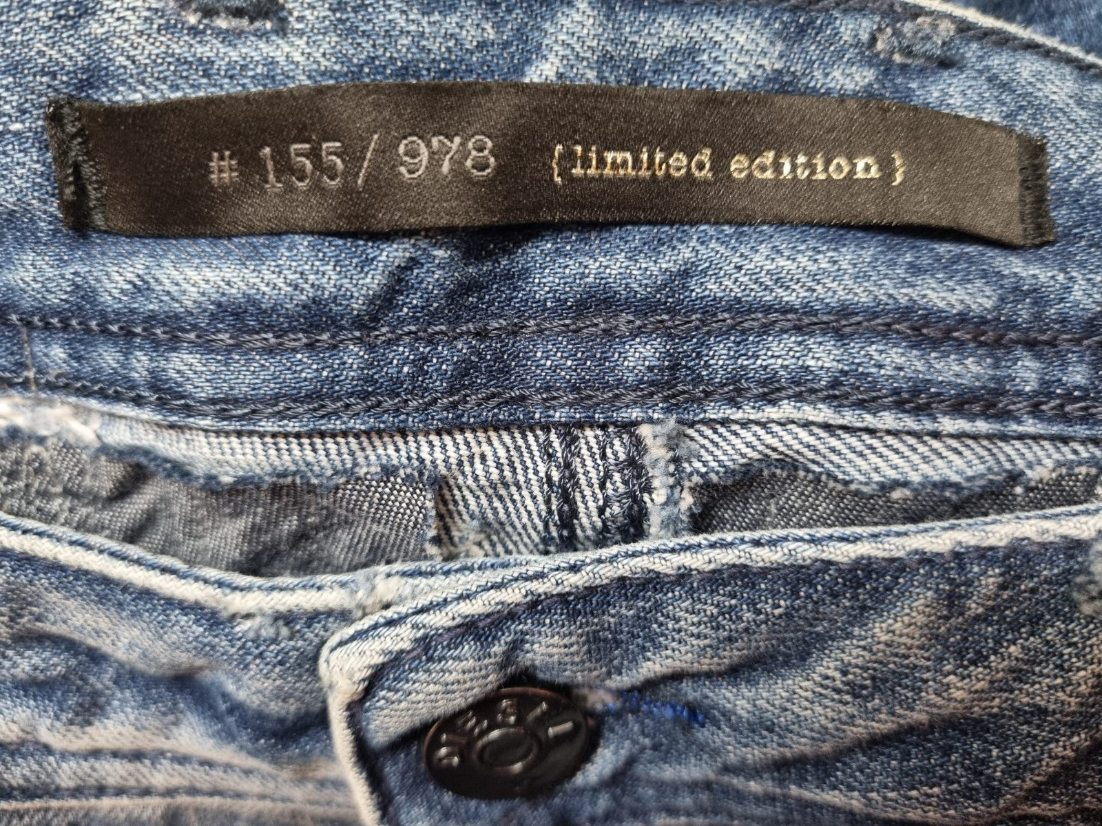 DIESEL Herren Jeans Narrot W34 L32 Limited Edition 155/978 Carrot Made in Italy